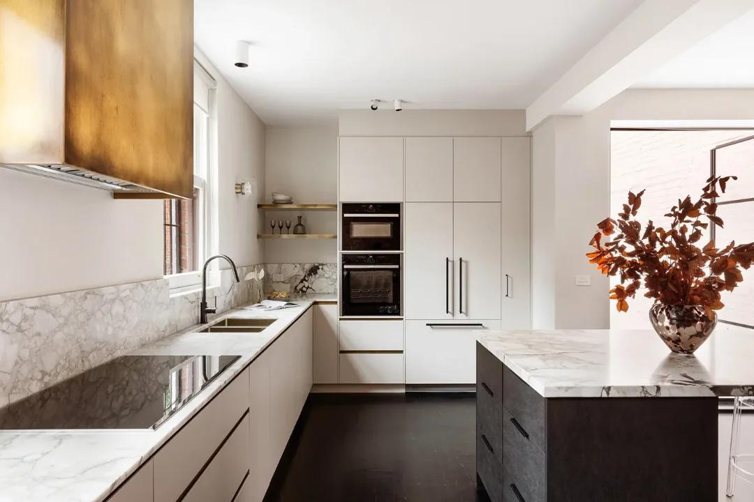 Builders Ferntree Gully